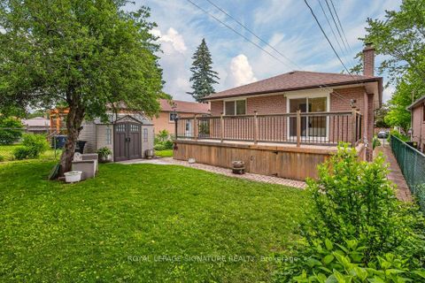 Photo 3 at 44 Rowallan Drive, West Hill, Toronto