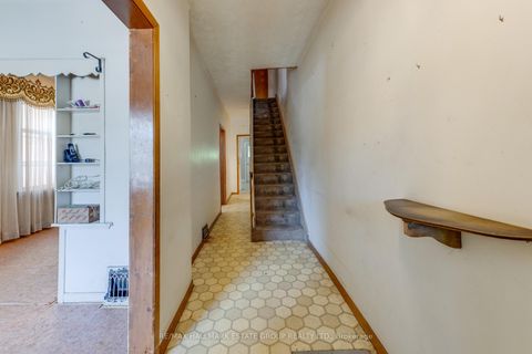 Photo 2 at 160 Coxwell Avenue, Coxwell, Toronto