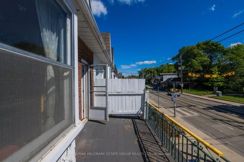 Photo 24 at 160 Coxwell Avenue, Coxwell, Toronto
