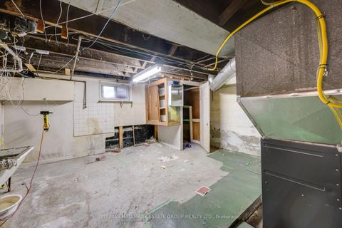 Photo 41 at 160 Coxwell Avenue, Coxwell, Toronto