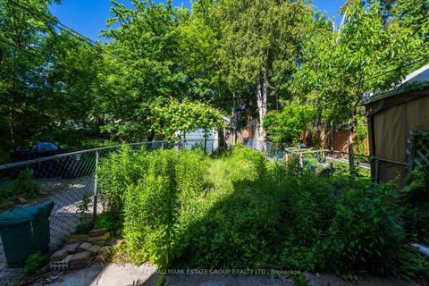 Photo 44 at 160 Coxwell Avenue, Coxwell, Toronto