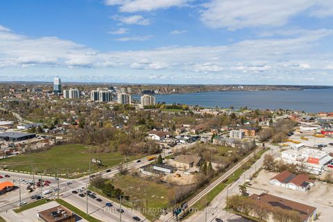 Photo 21 at 209 - 49 Jacob's Terrace, Allandale, Barrie
