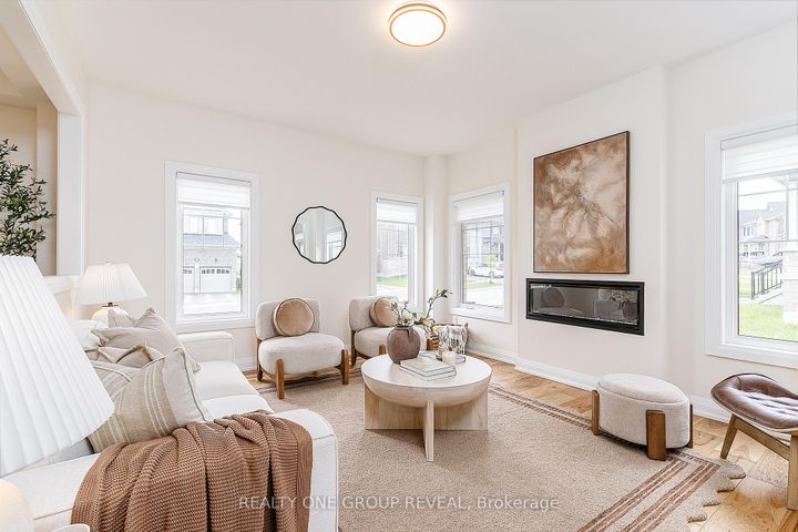Photo 8 at 1 North Garden Boulevard, Port Perry, Scugog