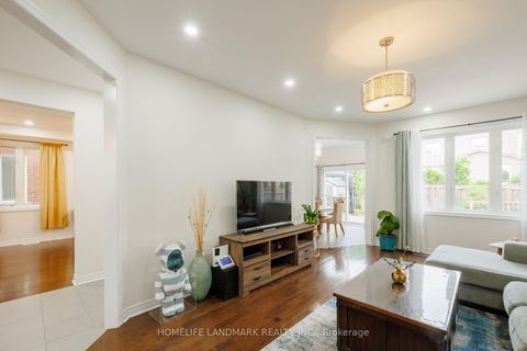 Photo 10 at 59 Nature Way Crescent, Woodland Hill, Newmarket