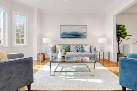 Photo 3 at 256 Earlscourt Avenue, Fairbank, Toronto