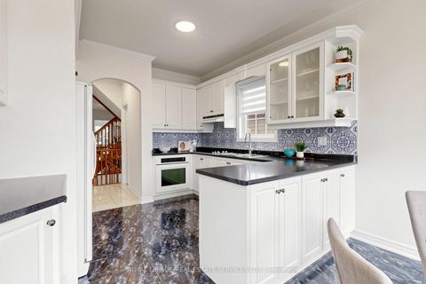 Photo 9 at 256 Earlscourt Avenue, Fairbank, Toronto