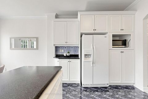 Photo 12 at 256 Earlscourt Avenue, Fairbank, Toronto