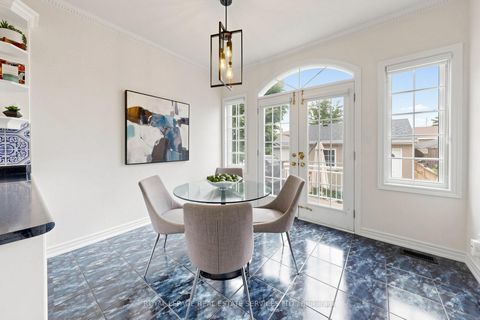 Photo 14 at 256 Earlscourt Avenue, Fairbank, Toronto
