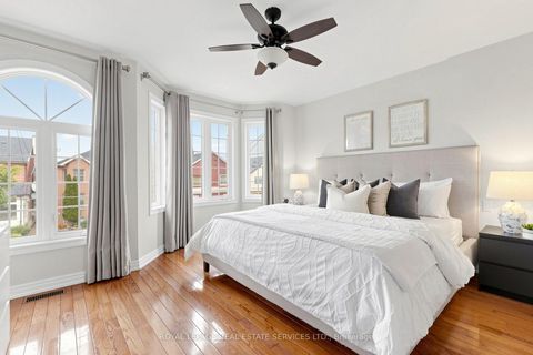 Photo 15 at 256 Earlscourt Avenue, Fairbank, Toronto