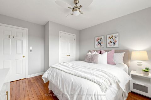 Photo 18 at 256 Earlscourt Avenue, Fairbank, Toronto