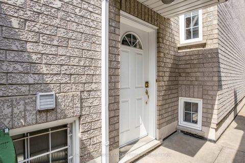 Photo 30 at 256 Earlscourt Avenue, Fairbank, Toronto