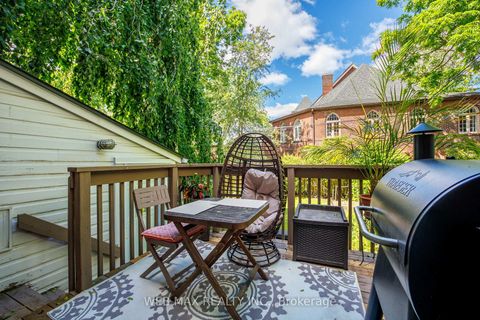 Photo 23 at 18 Bellefair Avenue, The Beaches, Toronto