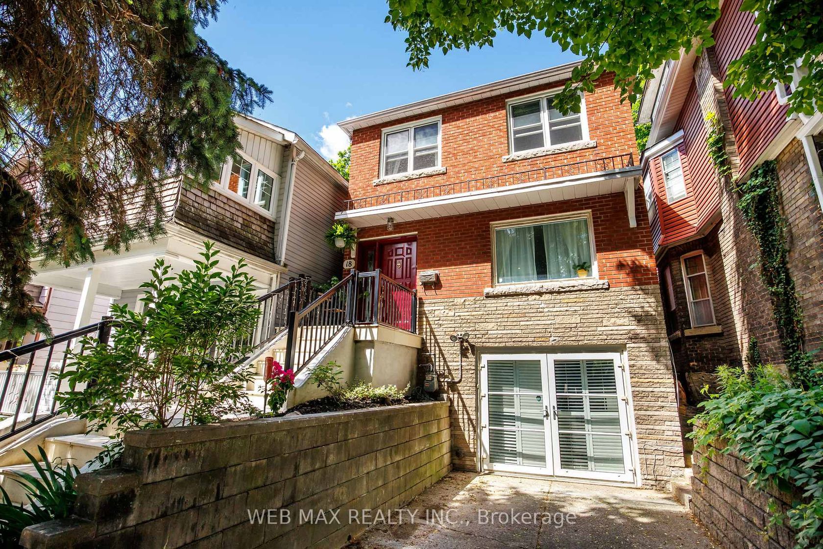 18 Bellefair Avenue, The Beaches, Toronto 