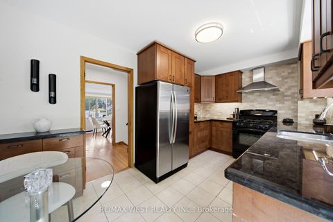 Photo 8 at 167 Tyrrel Avenue, Wychwood, Toronto