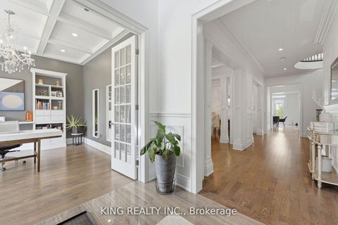 Photo 2 at 76 Chesney Crescent, Kleinburg, Vaughan