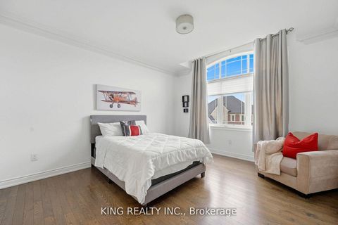 Photo 26 at 76 Chesney Crescent, Kleinburg, Vaughan