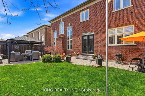 Photo 46 at 76 Chesney Crescent, Kleinburg, Vaughan