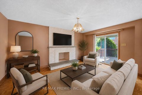 Photo 19 at 130 Jackman Crescent, West Woodbridge, Vaughan