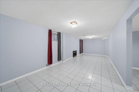Photo 33 at 130 Jackman Crescent, West Woodbridge, Vaughan