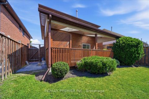 Photo 37 at 130 Jackman Crescent, West Woodbridge, Vaughan