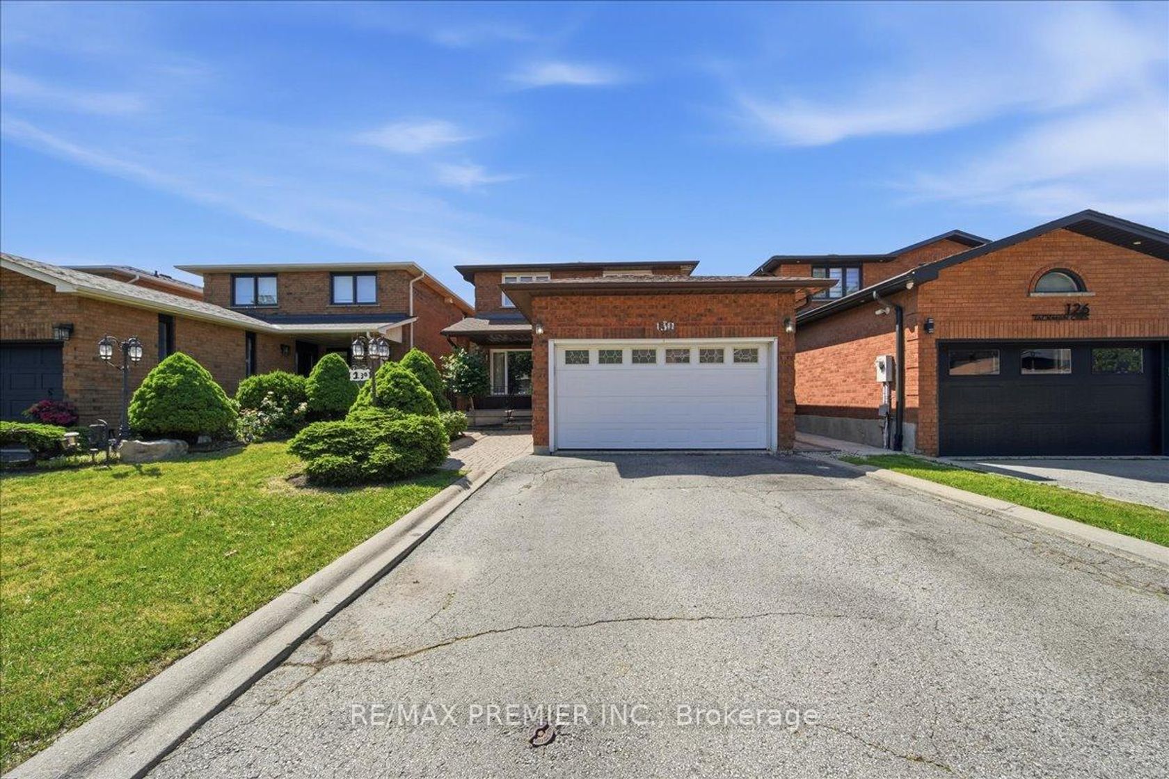 130 Jackman Crescent, West Woodbridge, Vaughan photo 5