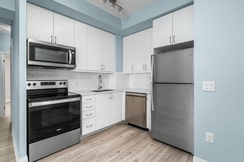 Photo 6 at 809 - 3220 Sheppard Avenue E, Sullivan, Toronto
