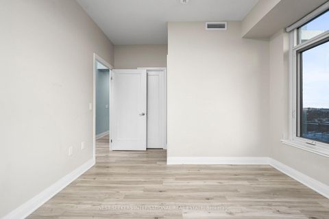 Photo 13 at 809 - 3220 Sheppard Avenue E, Sullivan, Toronto