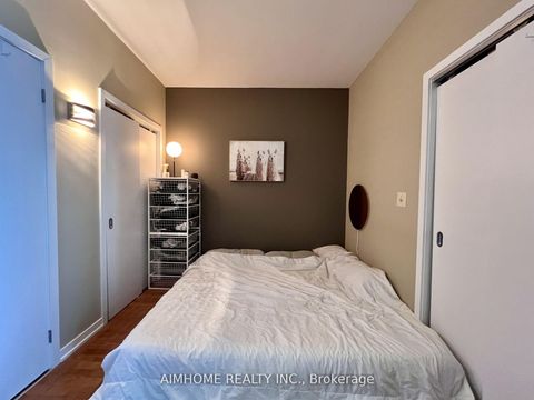 Photo 3 at 2505 - 33 Lombard Street, Yonge Corridor, Toronto