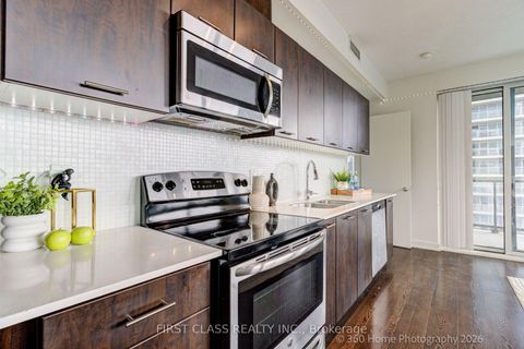 Photo 4 at 1610 - 20 Bruyeres Mews, Waterfront Communities C1, Toronto
