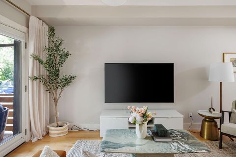 Photo 11 at 91 Hiltz Avenue, South Riverdale, Toronto