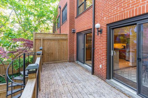 Photo 9 at 9 - 41 Spruce Street, South St. James Town, Toronto