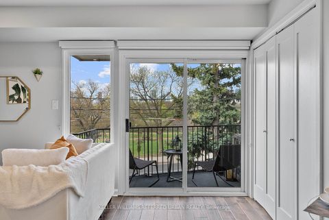 Photo 5 at 4 - 2 Withrow Avenue, North Riverdale, Toronto