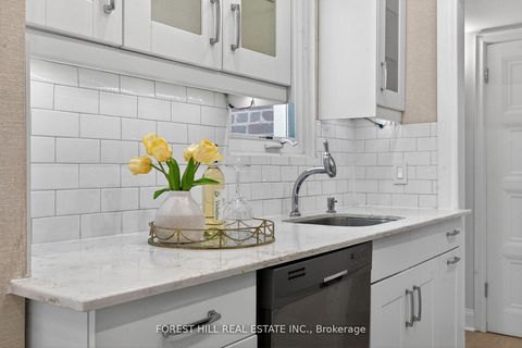 Photo 13 at 603 Spadina Road, Forest Hill South, Toronto