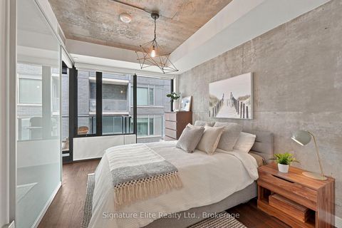 Photo 26 at 1316 - 111 Bathurst Street, Niagara, Toronto