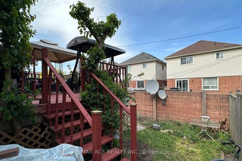 Photo 33 at 159 Heale Avenue, Cliffside, Toronto