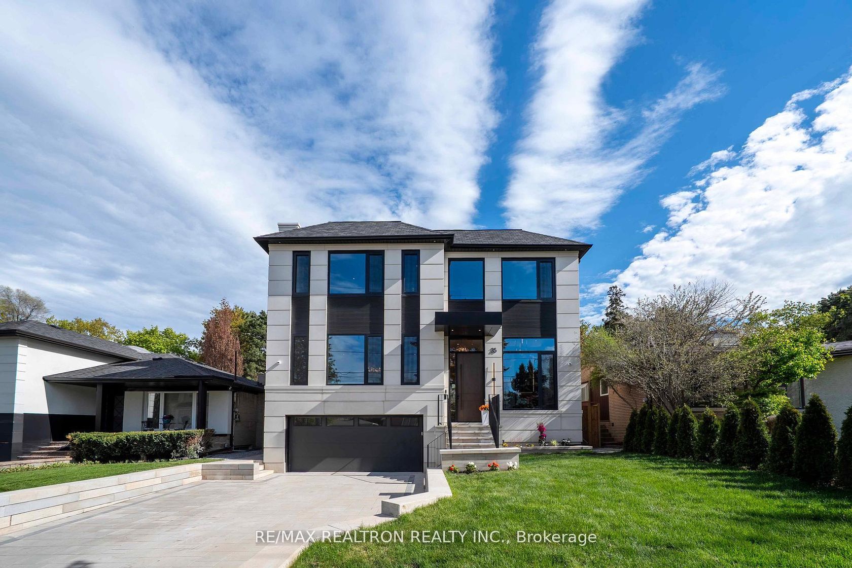 35 Foxwarren Drive, Bayview Village, Toronto 