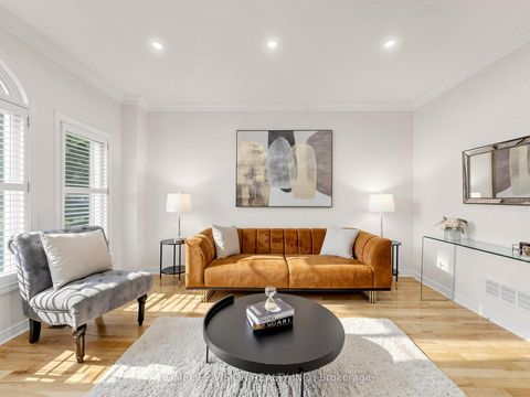 Photo 6 at Th2 - 175 Grand Avenue, Queensway, Toronto