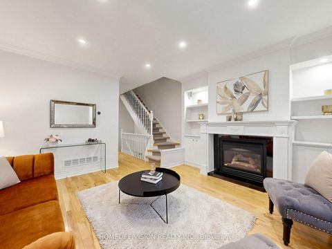 Photo 7 at Th2 - 175 Grand Avenue, Queensway, Toronto