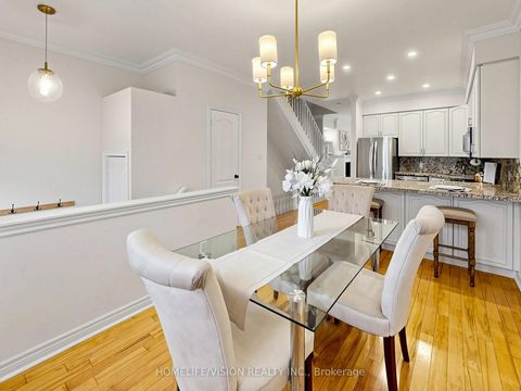 Photo 10 at Th2 - 175 Grand Avenue, Queensway, Toronto