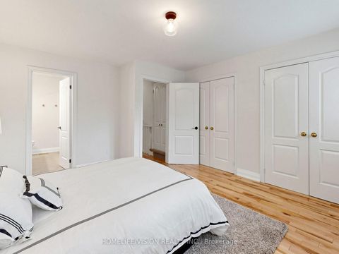 Photo 22 at Th2 - 175 Grand Avenue, Queensway, Toronto