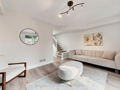 Photo 41 at Th2 - 175 Grand Avenue, Queensway, Toronto