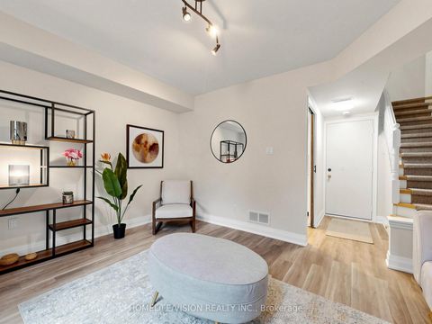 Photo 42 at Th2 - 175 Grand Avenue, Queensway, Toronto