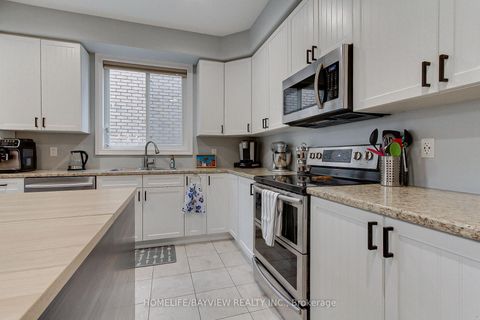 Photo 9 at 35 Booth Lane, Painswick South, Barrie