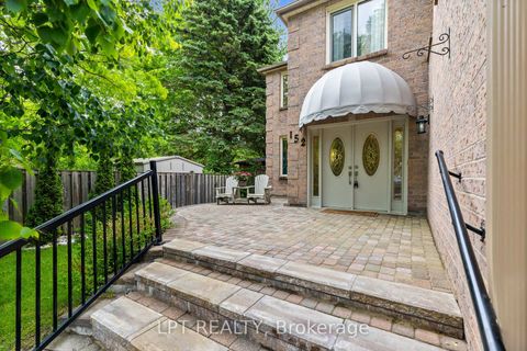 Photo 5 at 152 McCaffrey Road, Summerhill Estates, Newmarket