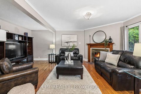Photo 10 at 152 McCaffrey Road, Summerhill Estates, Newmarket