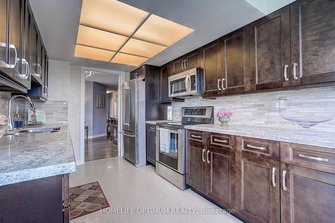 Photo 13 at 1506 - 330 Alton Towers Circle, Milliken, Toronto
