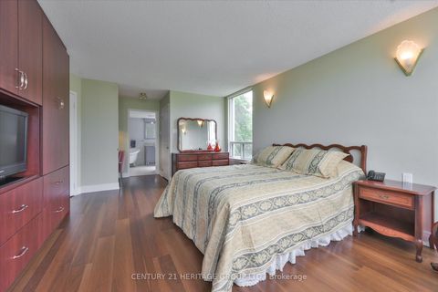 Photo 18 at 410 - 7250 Yonge Street, Yorkhill, Vaughan