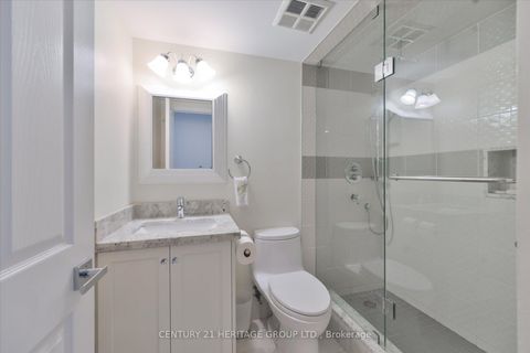 Photo 25 at 410 - 7250 Yonge Street, Yorkhill, Vaughan
