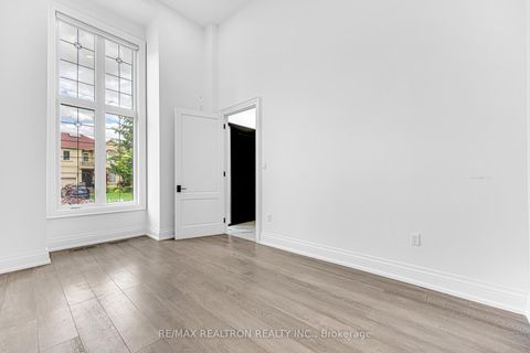 Photo 3 at 130 Pemberton Avenue, Newtonbrook East, Toronto