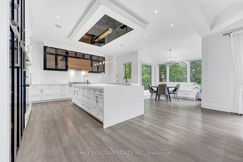 Photo 16 at 130 Pemberton Avenue, Newtonbrook East, Toronto